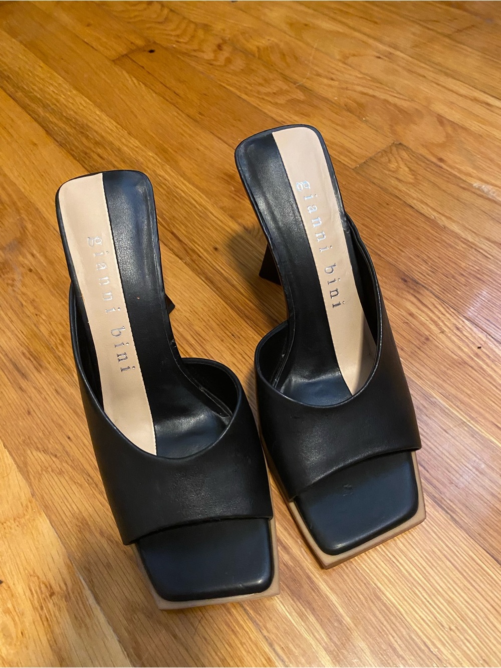 Gianni Bini Black Leather Square Open-Toe Mules